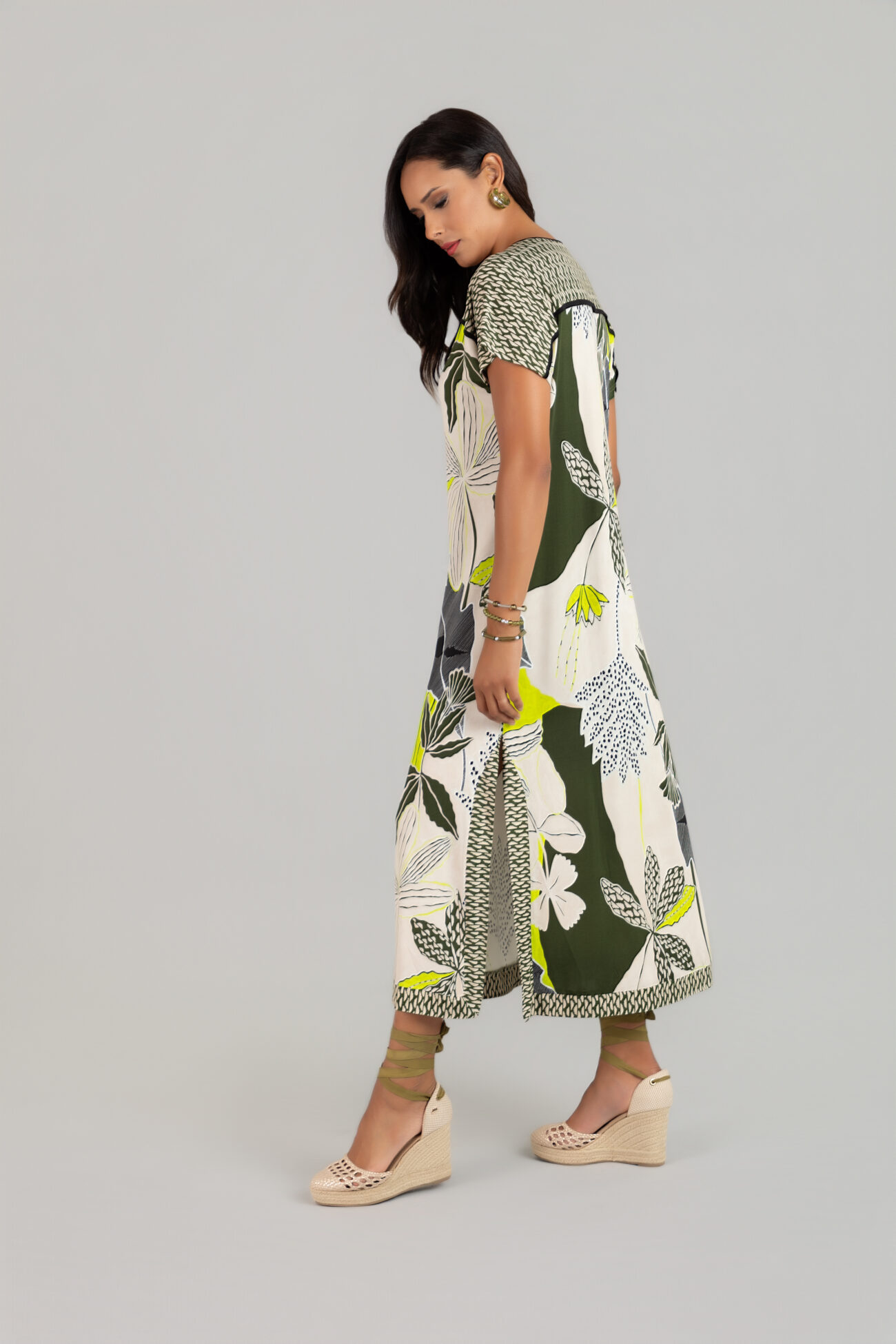BipBip - Moda española y tienda de ropa para mujer VESTIDO DE PUNTO DE VISCOSA ESTAMPADO - Imagen 3
