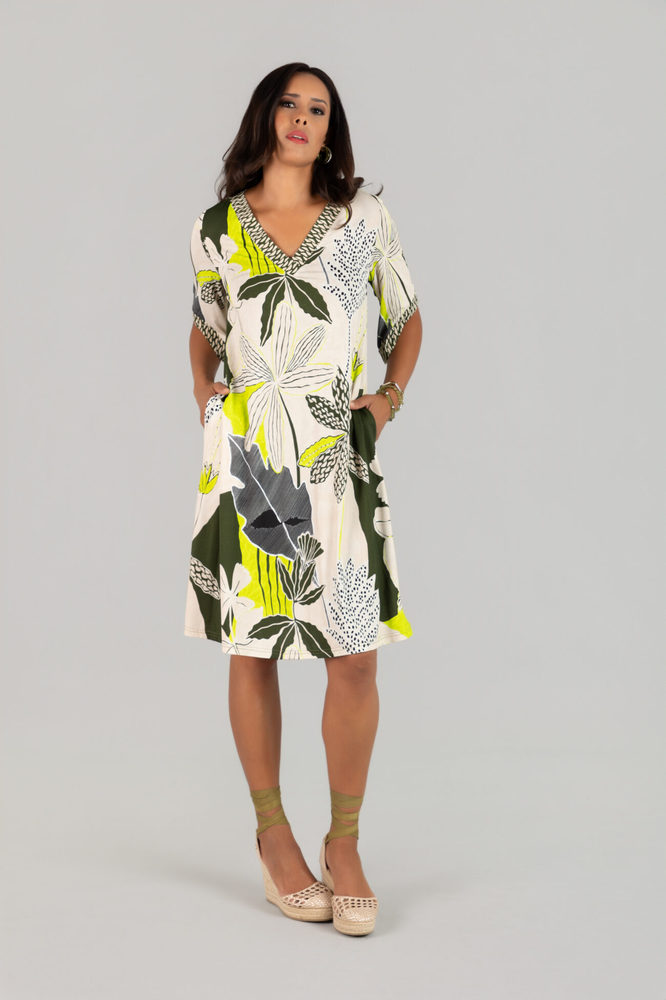 BipBip - Moda española y tienda de ropa para mujer VESTIDO MIDI EVASE ESTAMPADO VISCOSA
